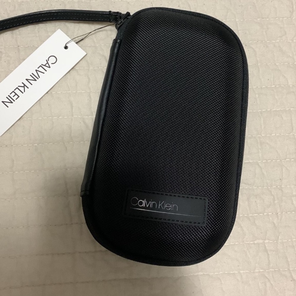 Calvin Klein case/Wallet/purse
